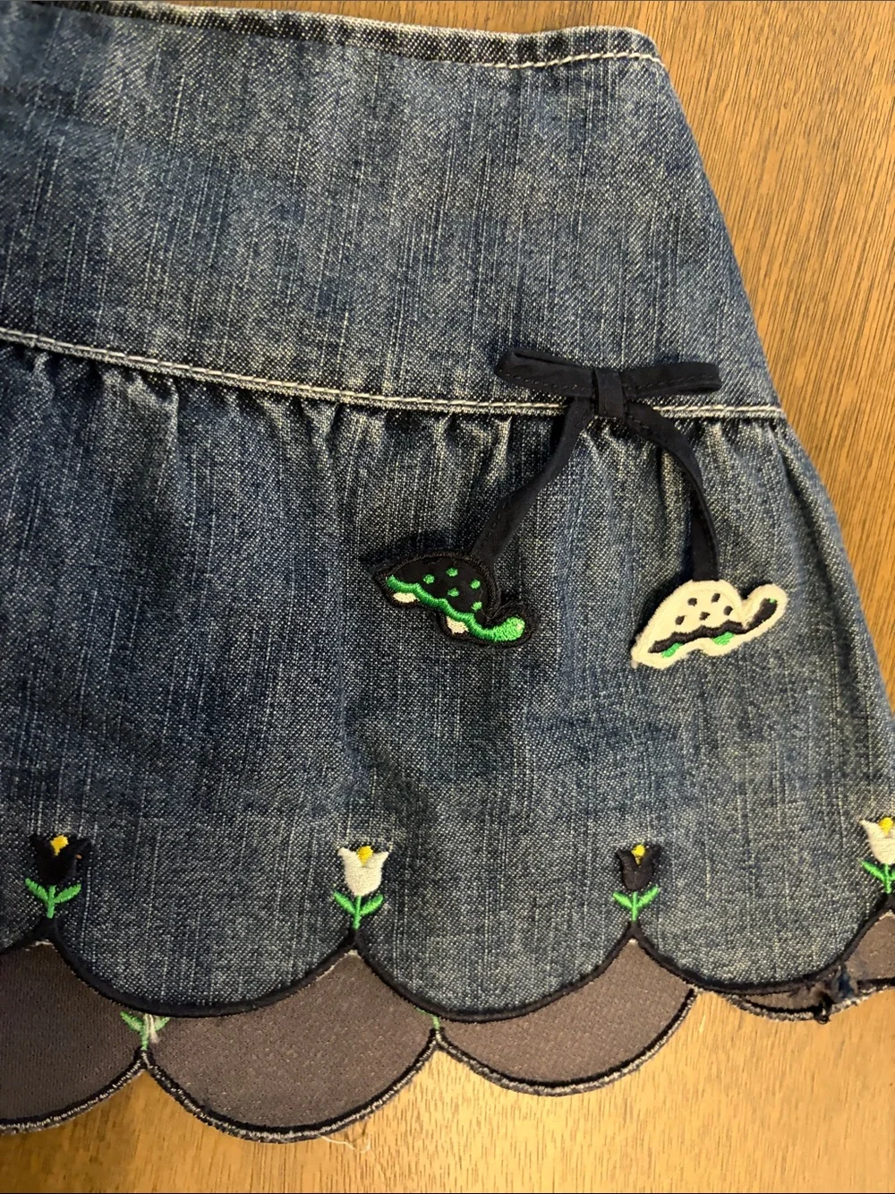 Vintage Gymboree Blue Denim Scalloped Tulips & Two Turtles Size 12-18 Months